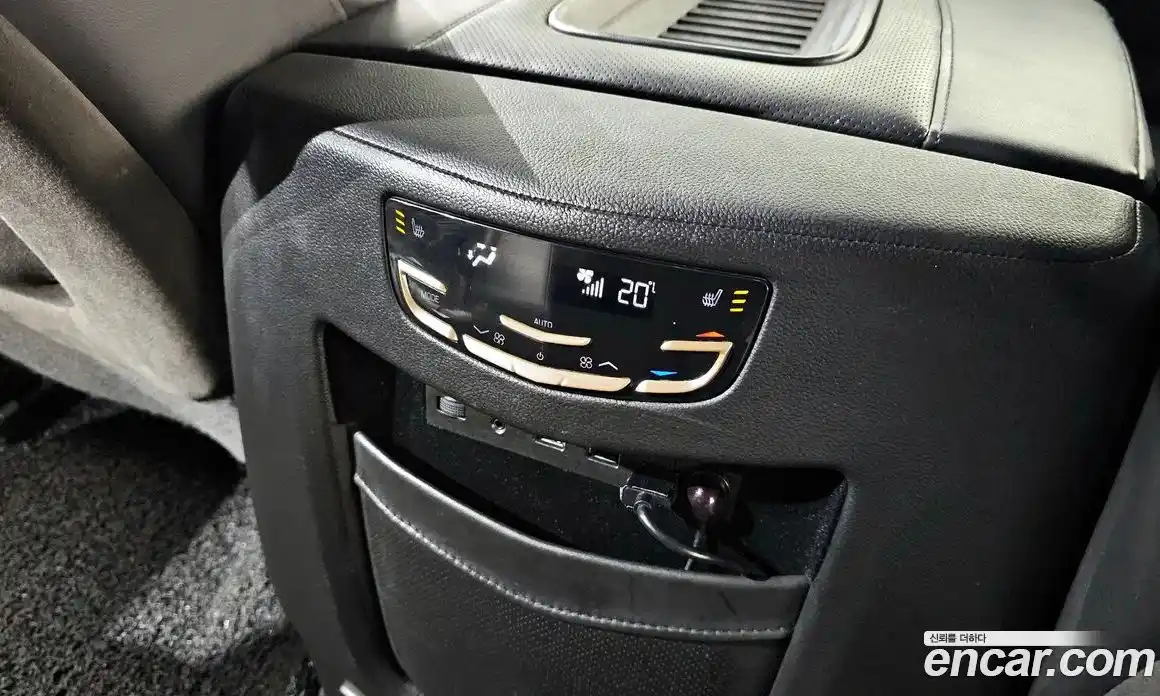 Cadillac Escalade 2019 6.2 автомат (гидро), фото 24 Cadillac Escalade 2019 6.2 автомат (гидро), фото 24