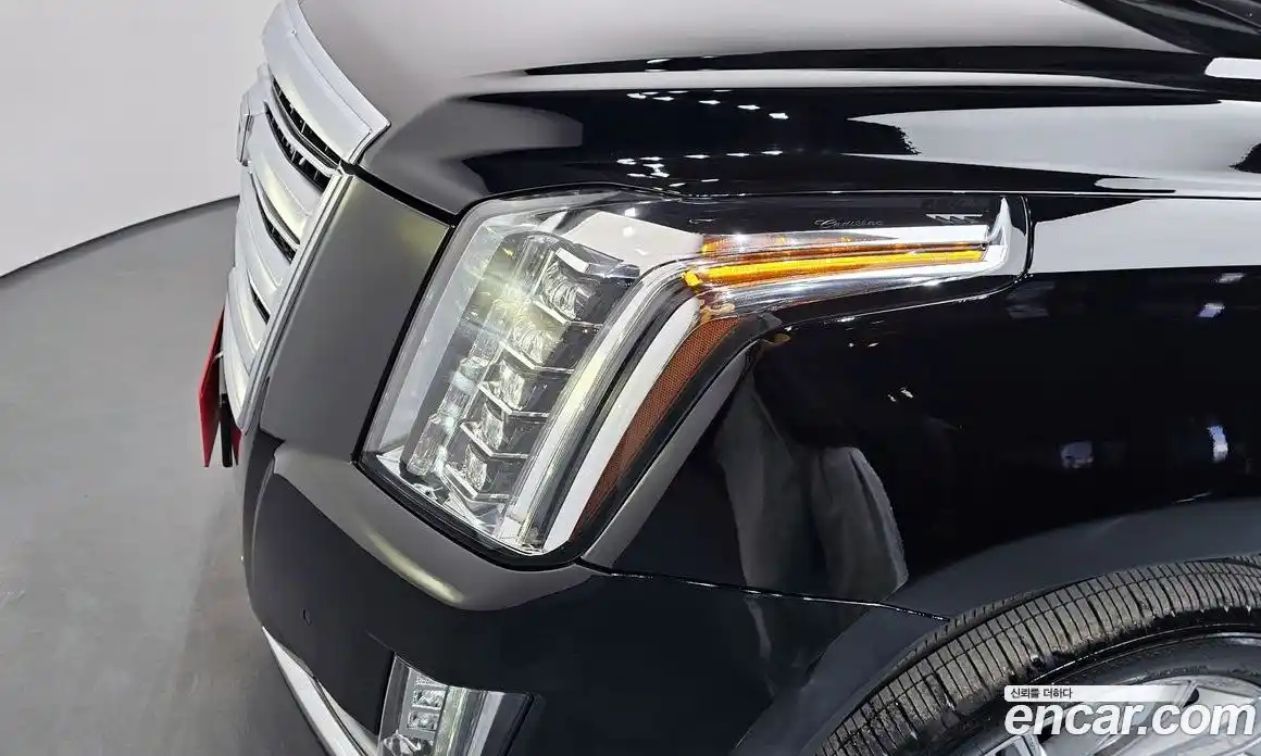 Cadillac Escalade 2019 6.2 автомат (гидро), фото 8 Cadillac Escalade 2019 6.2 автомат (гидро), фото 8