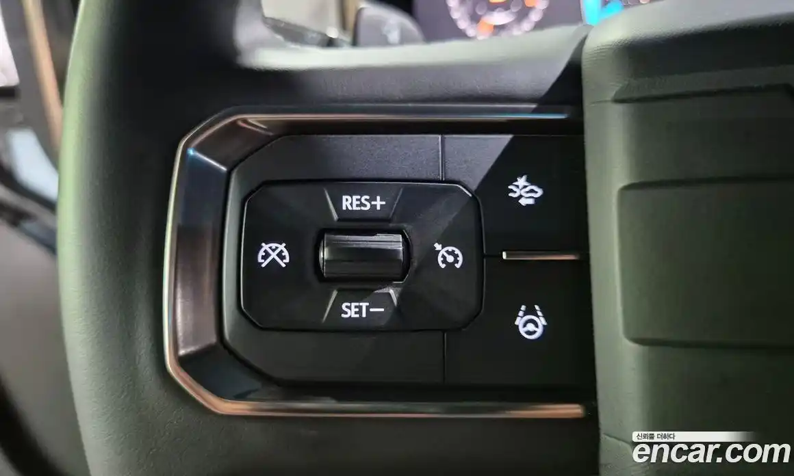 GMC Hummer EV 2025 автомат (гидро), фото 17