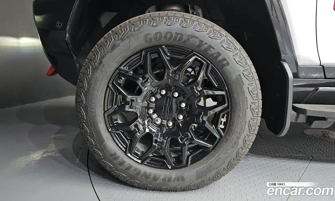 GMC Hummer EV 2025 автомат (гидро), фото 5