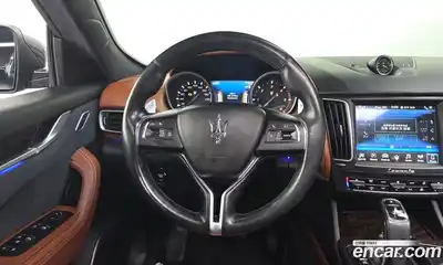 Maserati Levante 2019 3.0 автомат (гидро), миниатюра 12