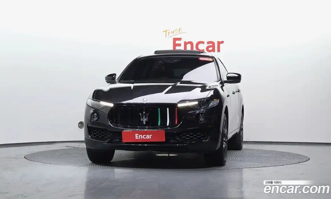 Maserati Levante 2019 3.0 автомат (гидро), фото 2 Maserati Levante 2019 3.0 автомат (гидро), фото 2