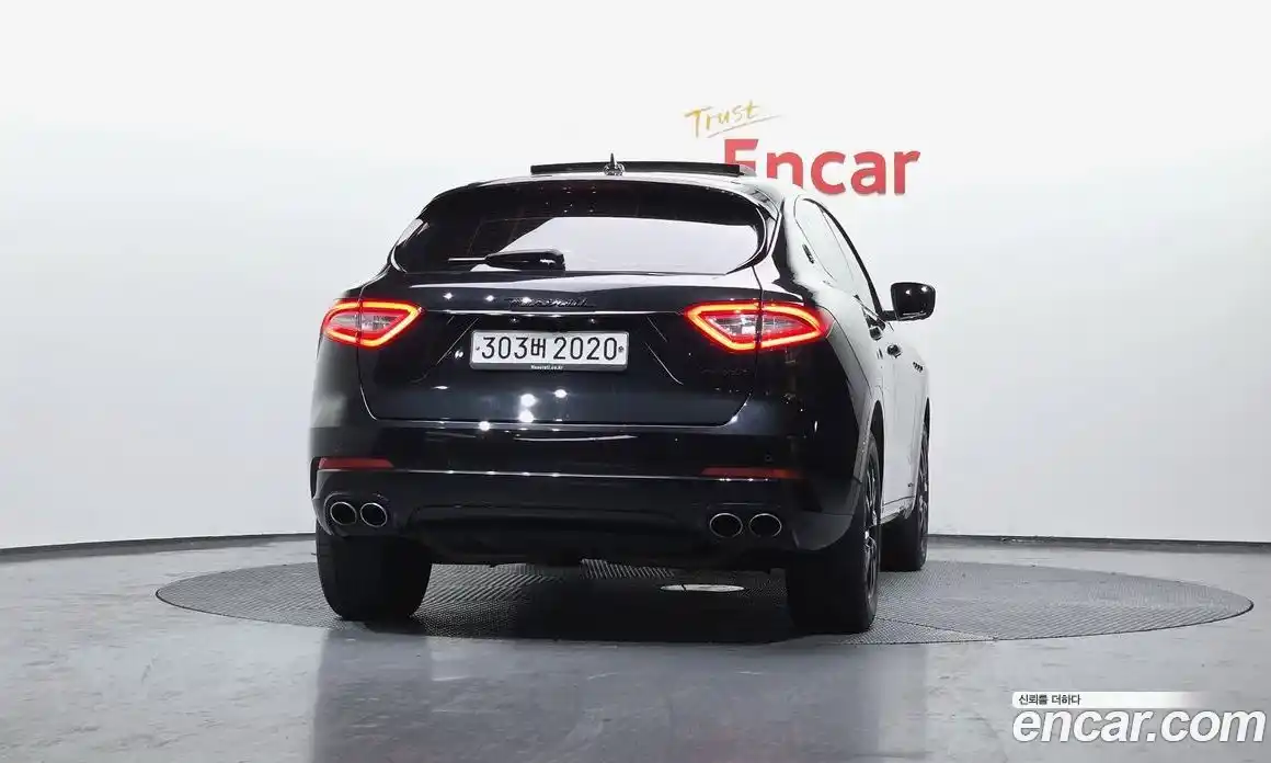 Maserati Levante 2019 3.0 автомат (гидро), фото 3 Maserati Levante 2019 3.0 автомат (гидро), фото 3