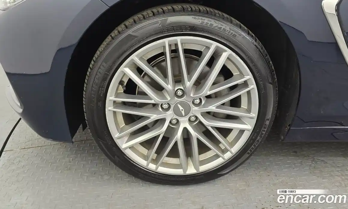 Genesis G70 2020 2.2 автомат (гидро), фото 5