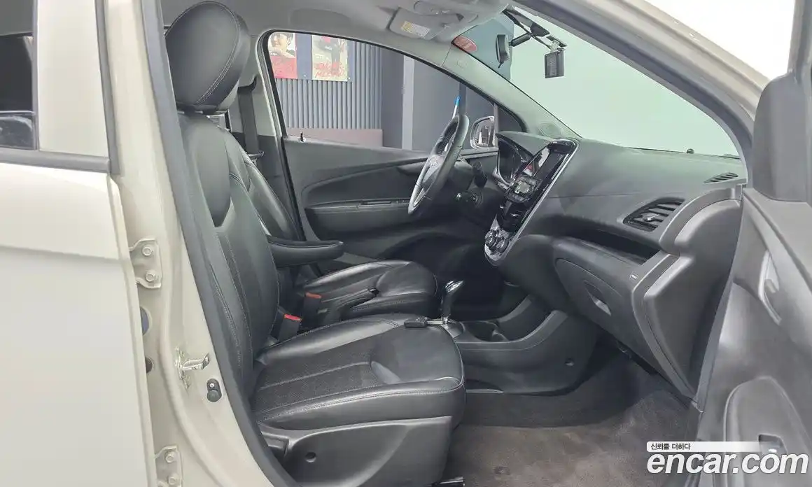 Chevrolet Spark 2016 1.0 автомат (гидро), фото 11