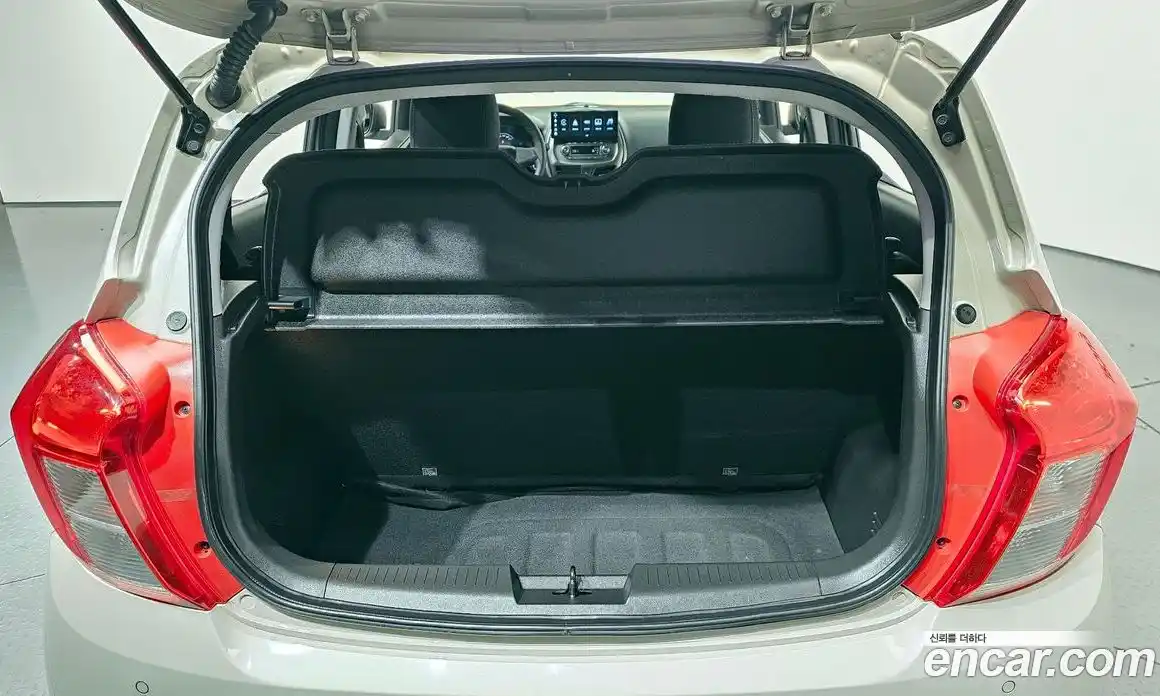 Chevrolet Spark 2019 1.0 автомат (гидро), фото 20