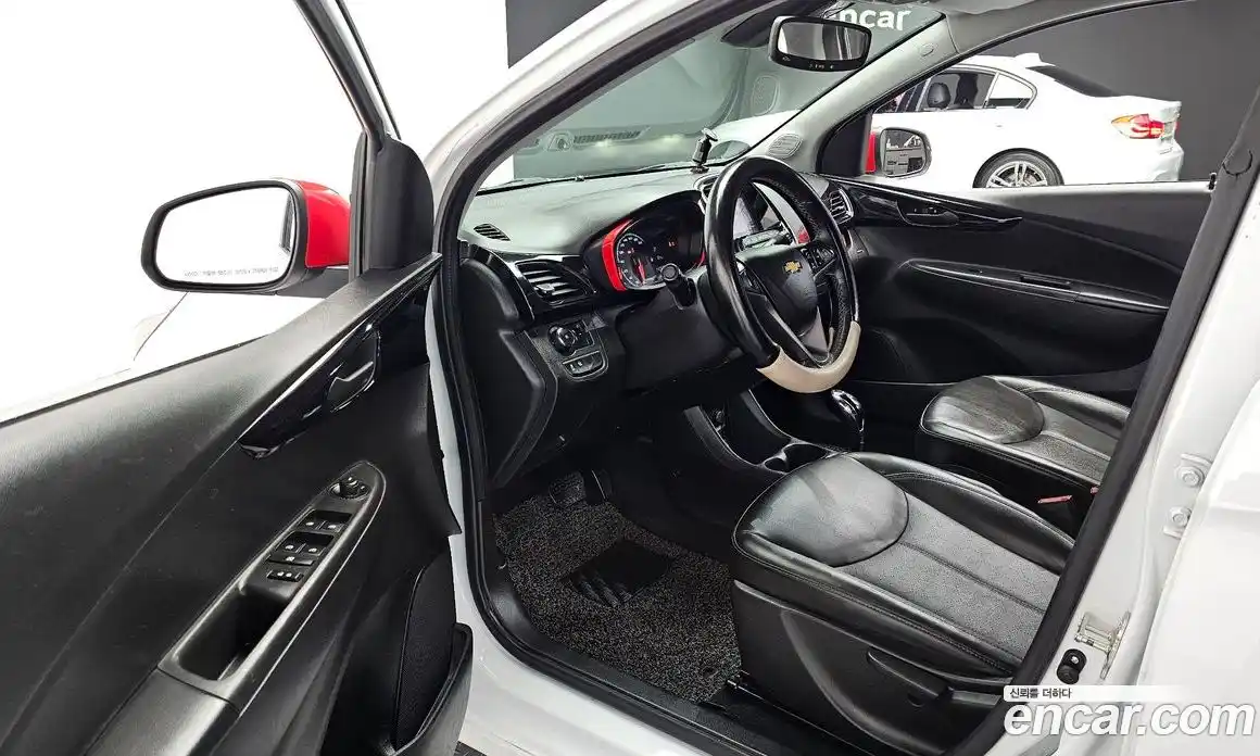 Chevrolet Spark 2017 1.0 автомат (гидро), фото 11