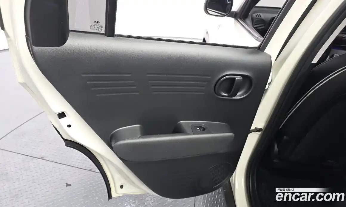 Hyundai Casper 2021 1.0 автомат (гидро), фото 15