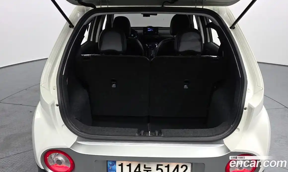 Hyundai Casper 2021 1.0 автомат (гидро), фото 26