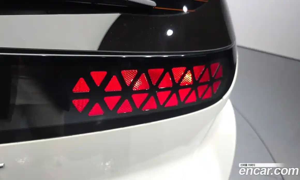Hyundai Casper 2021 1.0 автомат (гидро), фото 9