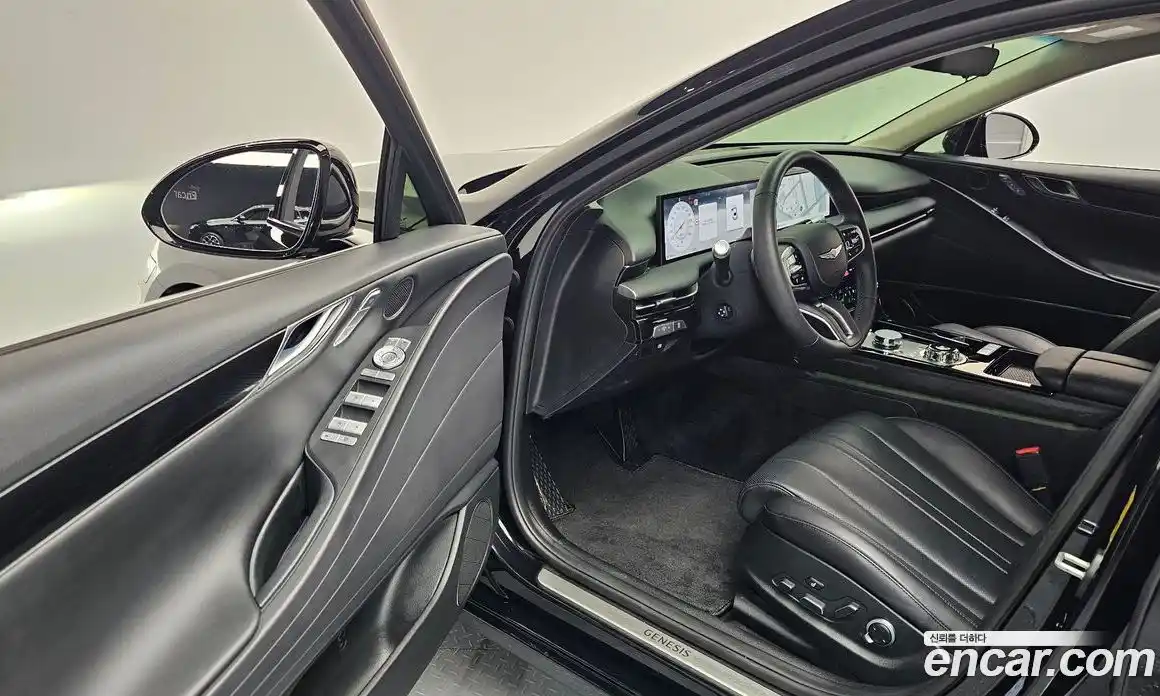 Genesis G80 2025 2.5 автомат (гидро), фото 13