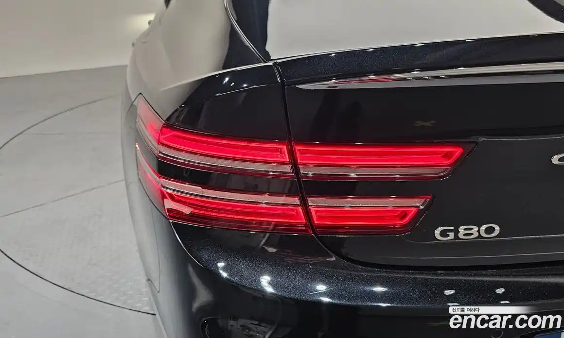 Genesis G80 2025 2.5 автомат (гидро), фото 9