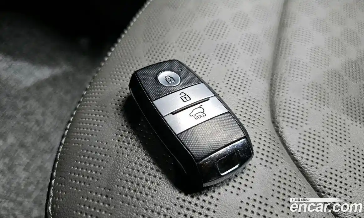 Kia Ray 2022 1.0 автомат (гидро), фото 28