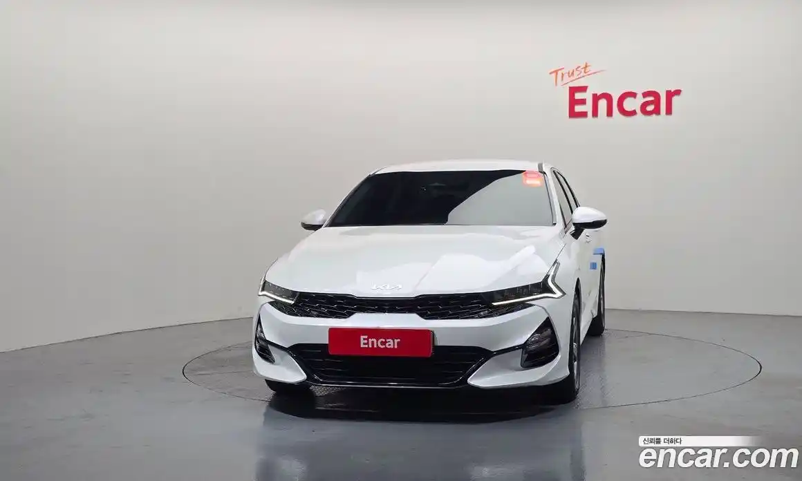 Kia K5 (Optima) 2023 2.0 автомат (гидро), фото 3