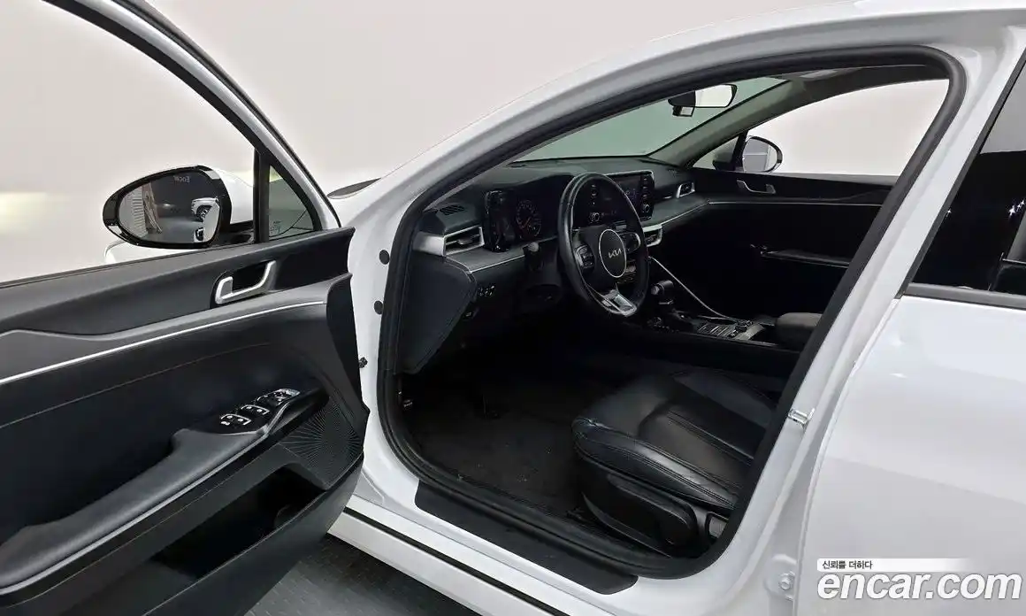 Kia K5 (Optima) 2023 2.0 автомат (гидро), фото 10