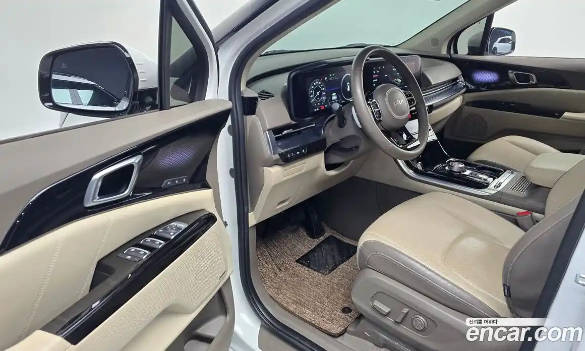 Kia Carnival 2023 3.5 автомат (гидро), фото 11