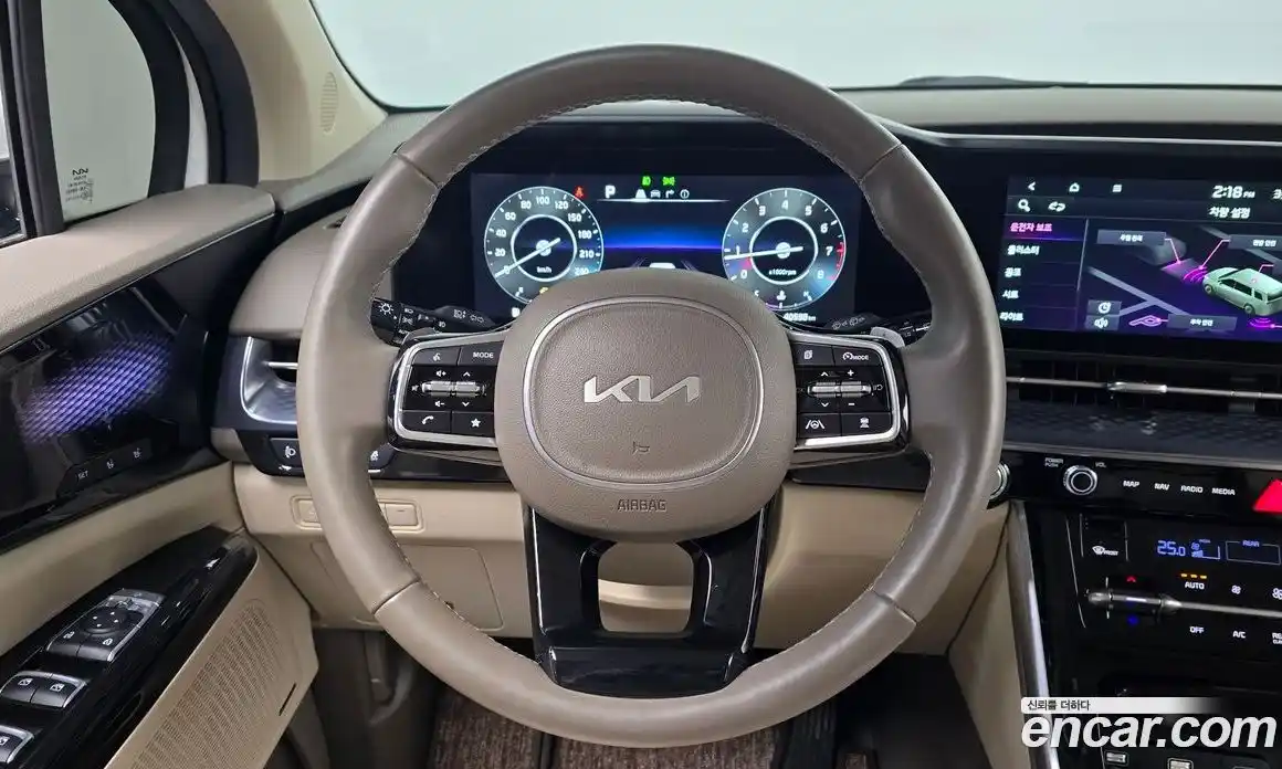 Kia Carnival 2023 3.5 автомат (гидро), фото 13