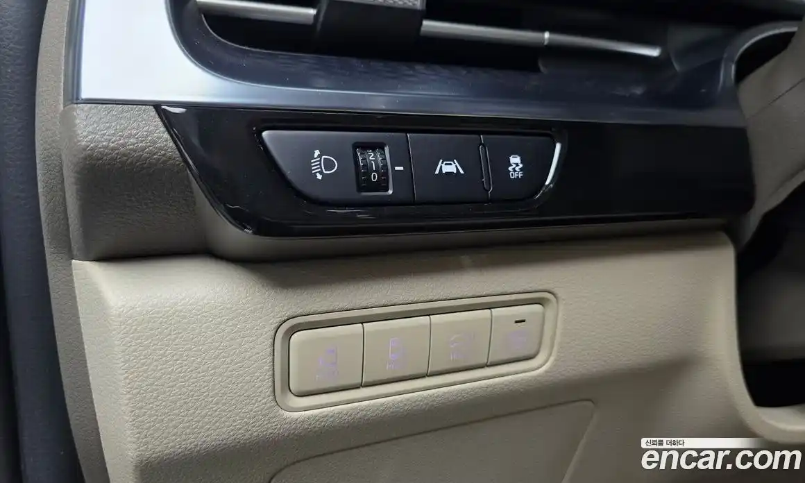 Kia Carnival 2023 3.5 автомат (гидро), фото 14