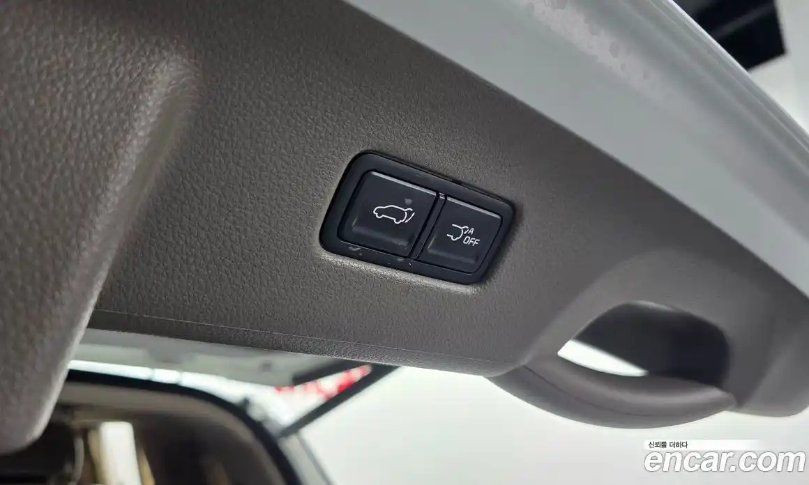 Kia Carnival 2023 3.5 автомат (гидро), фото 19