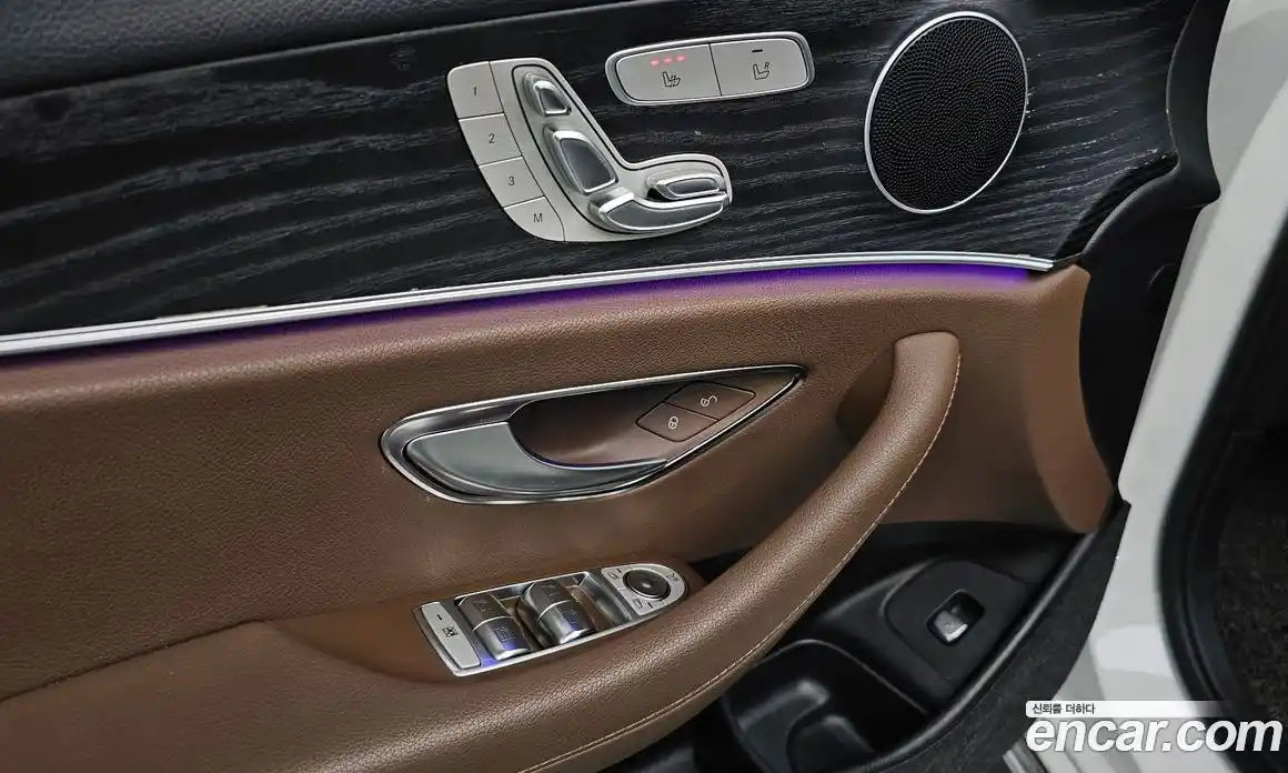 Mercedes-Benz E-Class 2018 1.9 автомат (гидро), фото 18