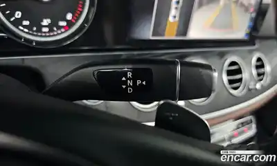 Mercedes-Benz E-Class 2018 1.9 автомат (гидро), миниатюра 9