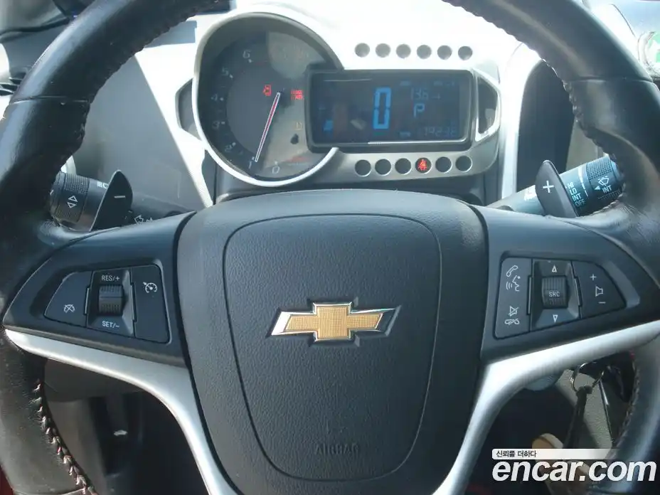 Chevrolet Aveo 2015 1.4 автомат (гидро), фото 17