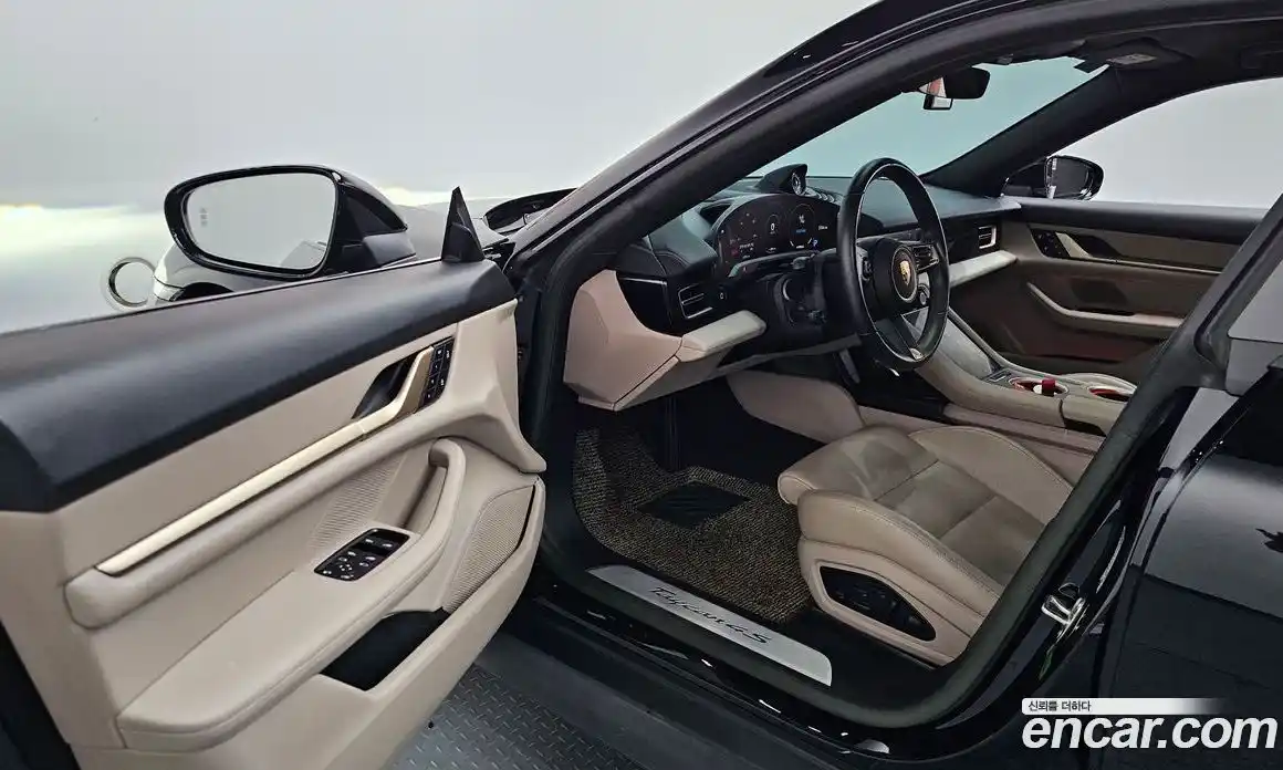 Porsche Taycan 2022 0.1 автомат (гидро), фото 13