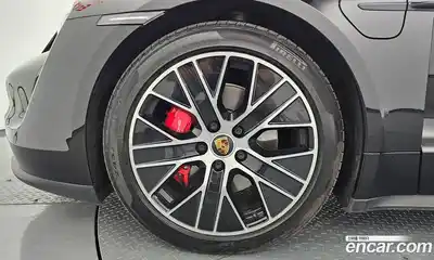 Porsche Taycan 2022 0.1 автомат (гидро), миниатюра 5