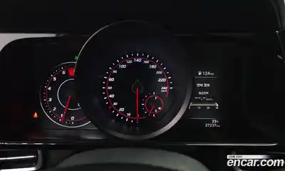 Hyundai Avante 2020 1.6 автомат (гидро), миниатюра 11