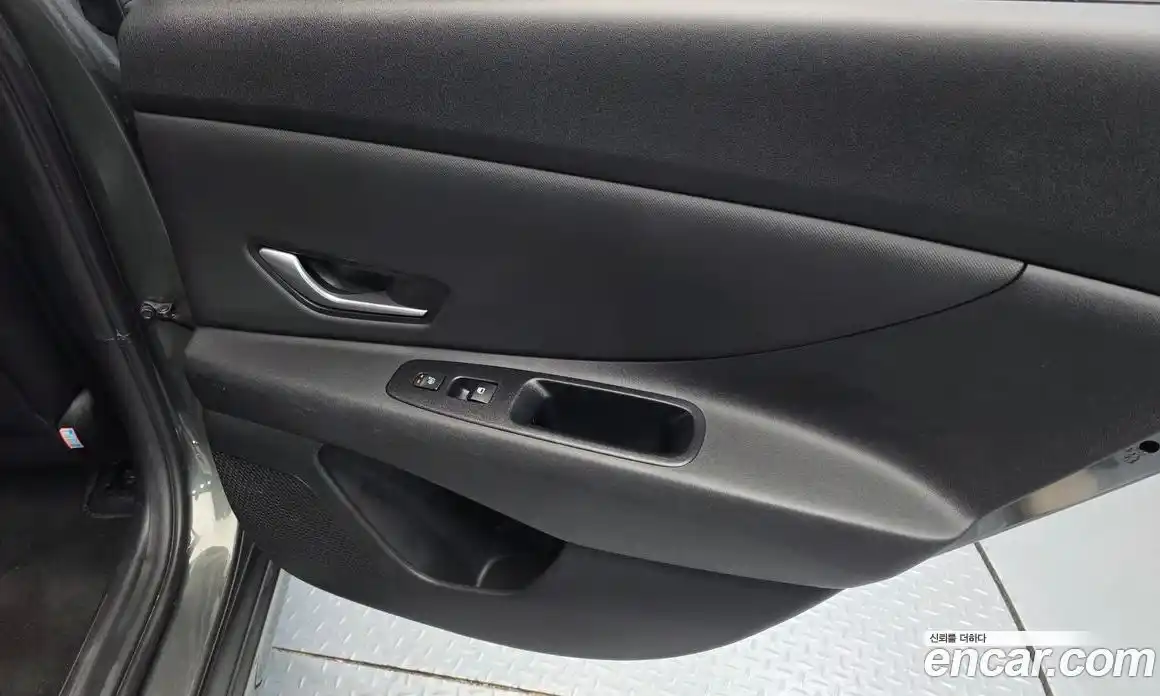Hyundai Avante 2020 1.6 автомат (гидро), фото 15