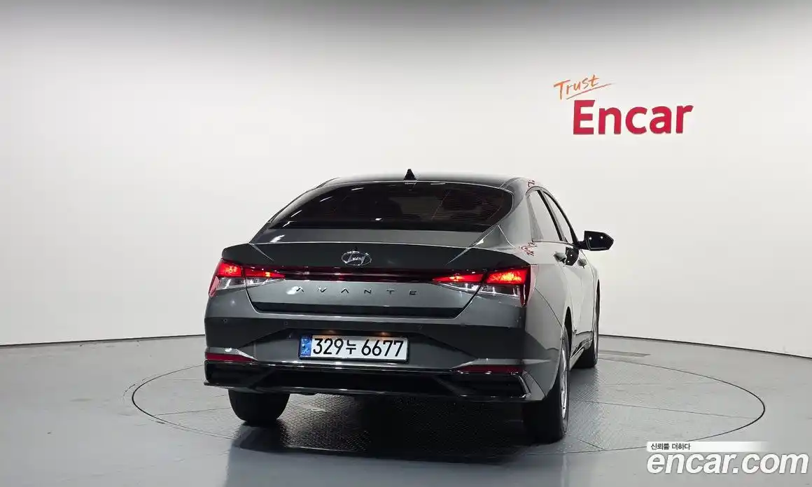 Hyundai Avante 2020 1.6 автомат (гидро), фото 4