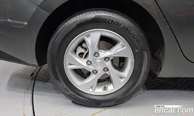 Hyundai Avante 2020 1.6 автомат (гидро), миниатюра 7