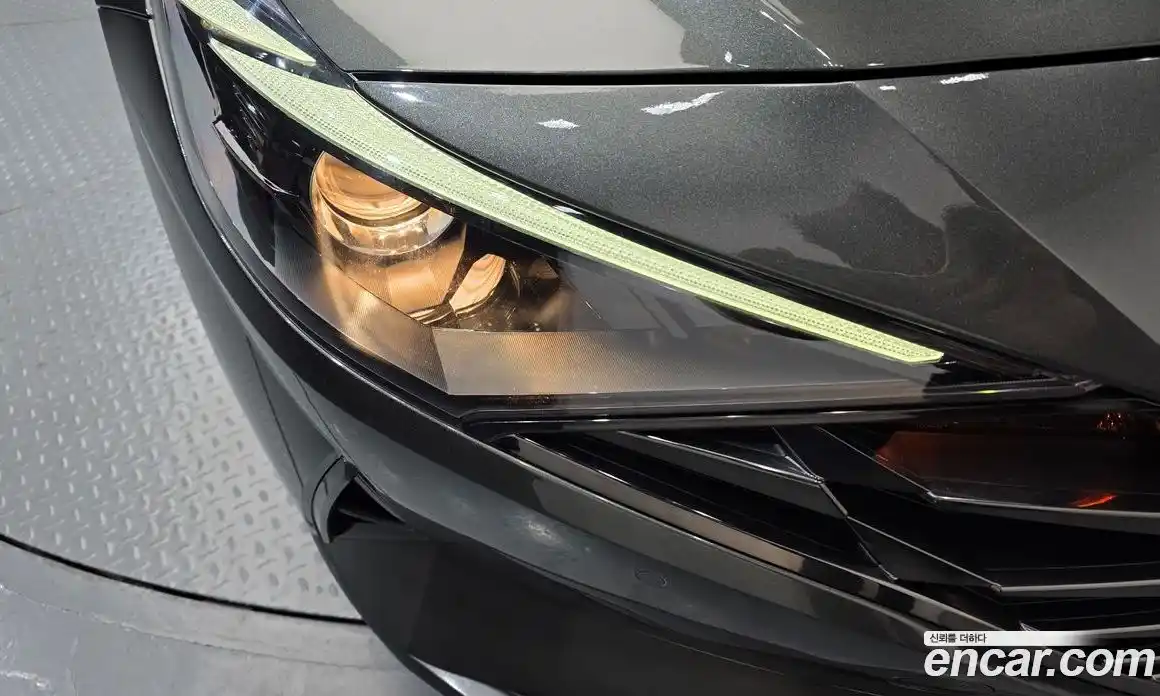 Hyundai Avante 2020 1.6 автомат (гидро), фото 8