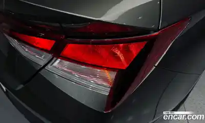 Hyundai Avante 2020 1.6 автомат (гидро), миниатюра 9
