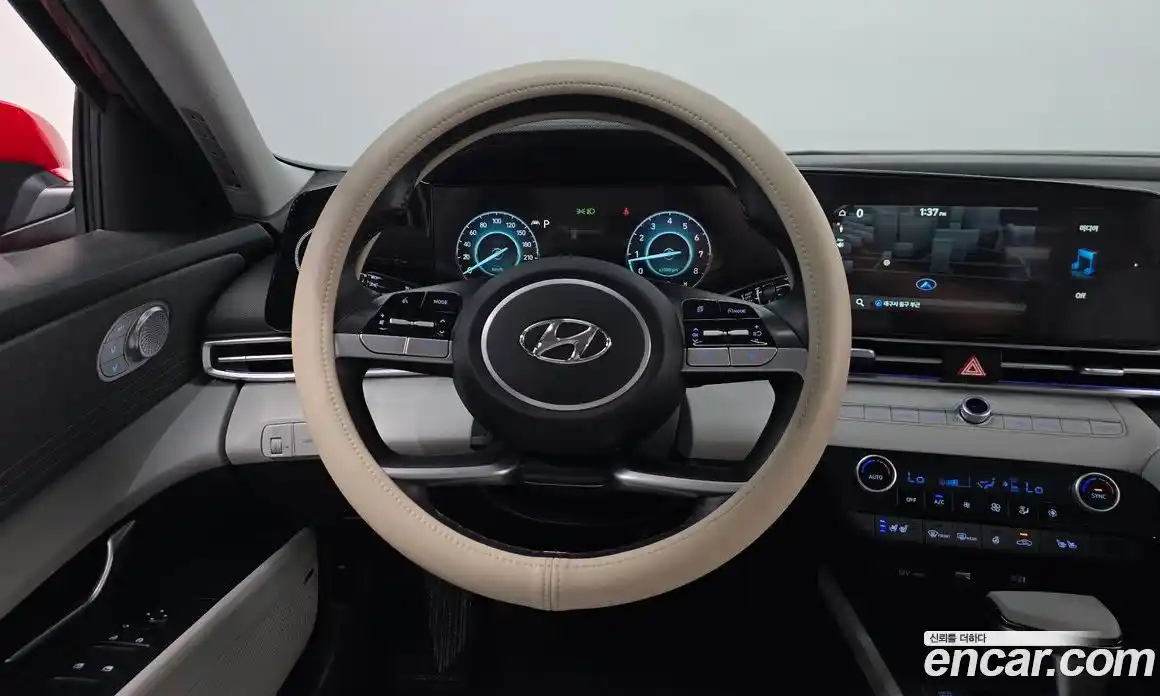 Hyundai Avante 2021 1.6 автомат (гидро), фото 17