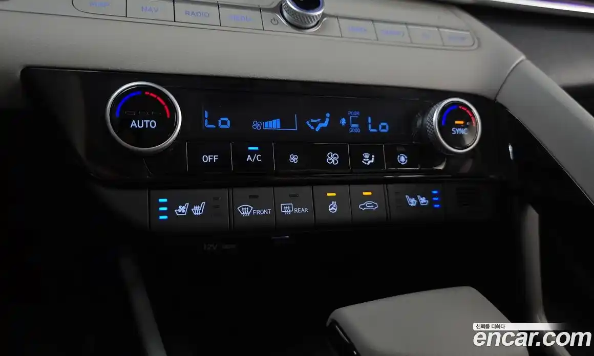 Hyundai Avante 2021 1.6 автомат (гидро), фото 27