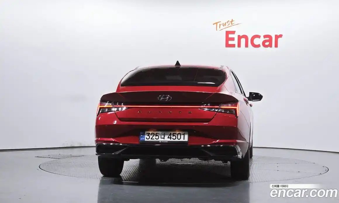 Hyundai Avante 2021 1.6 автомат (гидро), фото 3