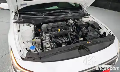 Hyundai Avante 2024 1.6 автомат (гидро), миниатюра 6
