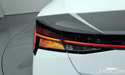 Hyundai Avante 2024 1.6 автомат (гидро), миниатюра 9