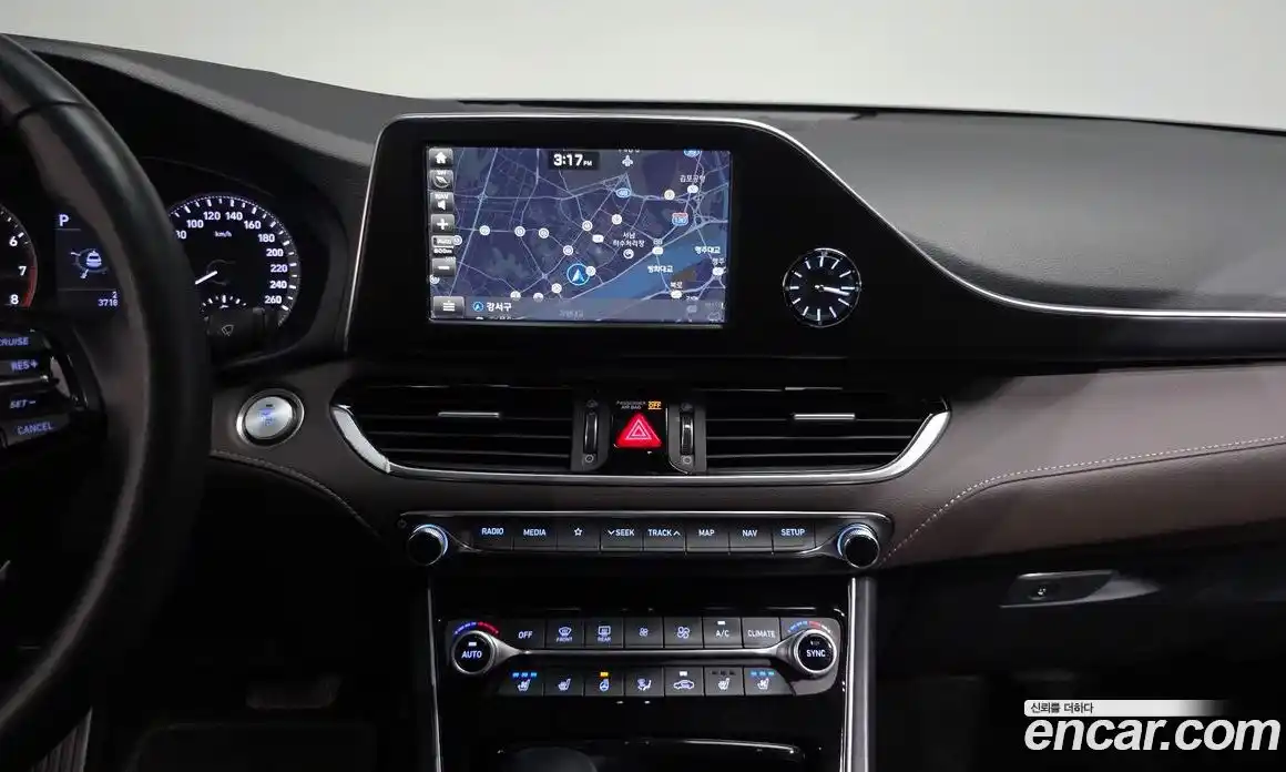 Hyundai Grandeur 2019 2.4 автомат (гидро), фото 18