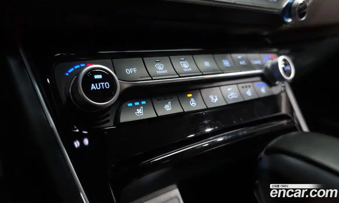 Hyundai Grandeur 2019 2.4 автомат (гидро), фото 30