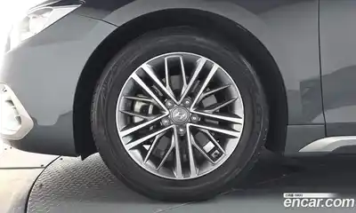 Hyundai Grandeur 2019 2.4 автомат (гидро), миниатюра 4