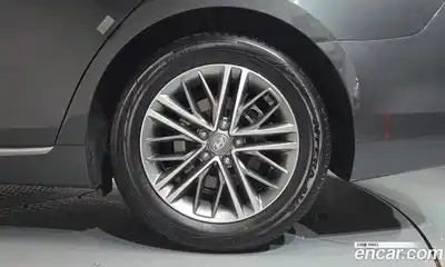 Hyundai Grandeur 2019 2.4 автомат (гидро), миниатюра 6