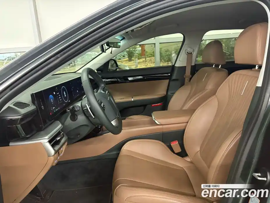 Hyundai Grandeur 2023 1.6 автомат (гидро), фото 16
