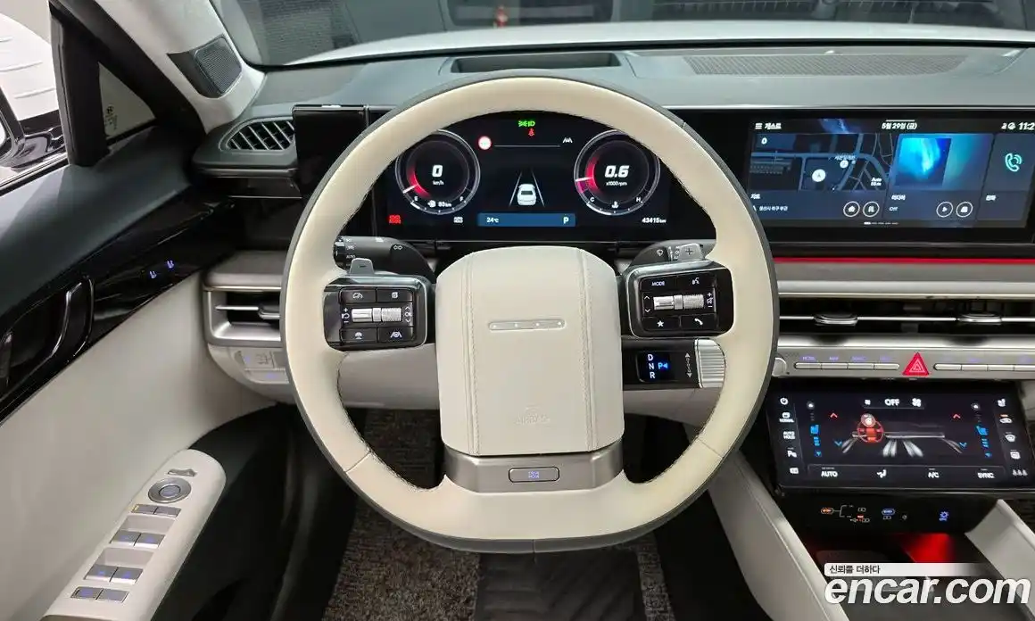 Hyundai Grandeur 2023 2.5 автомат (гидро), фото 13