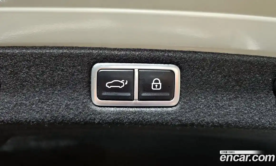 Hyundai Grandeur 2023 2.5 автомат (гидро), фото 20
