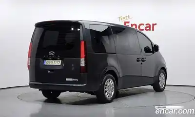 Hyundai Staria 2023 2.2 автомат (гидро), миниатюра 2