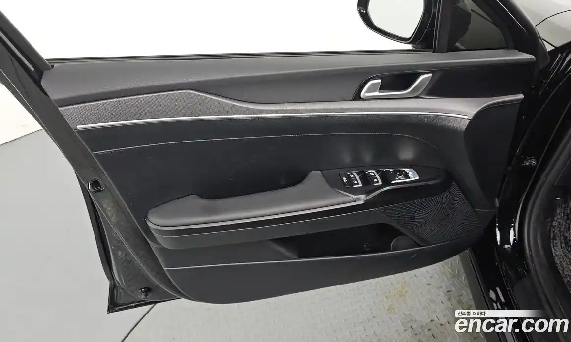 Kia K5 (Optima) 2025 2.0 автомат (гидро), фото 14