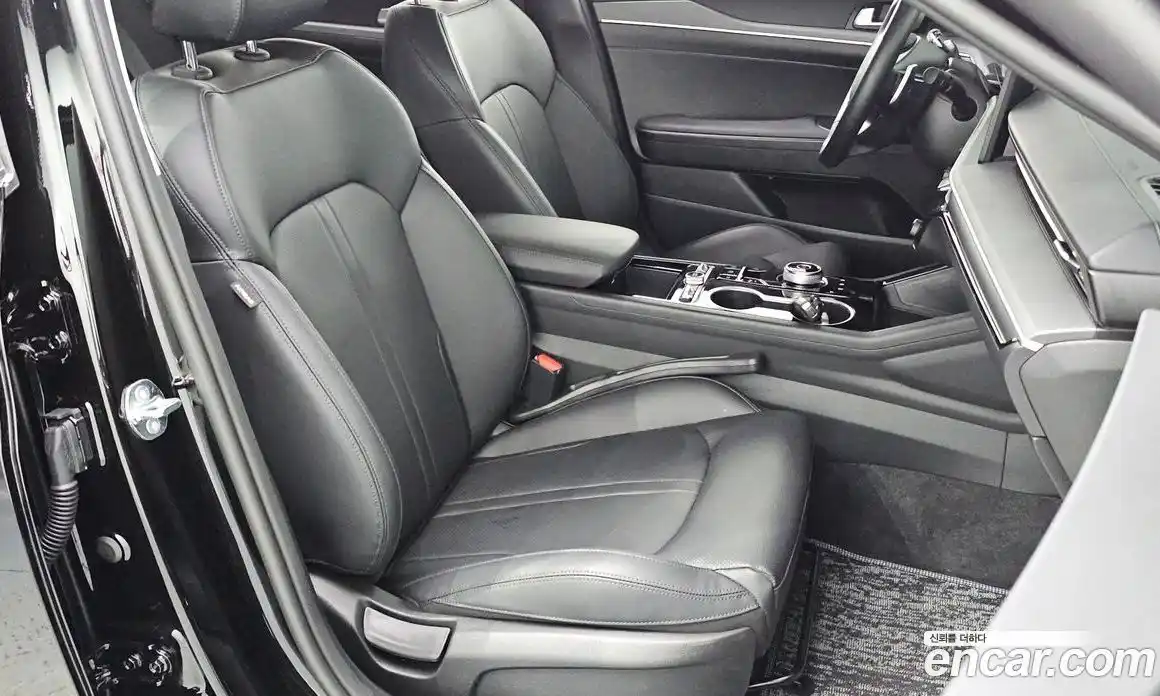 Kia K5 (Optima) 2025 2.0 автомат (гидро), фото 17