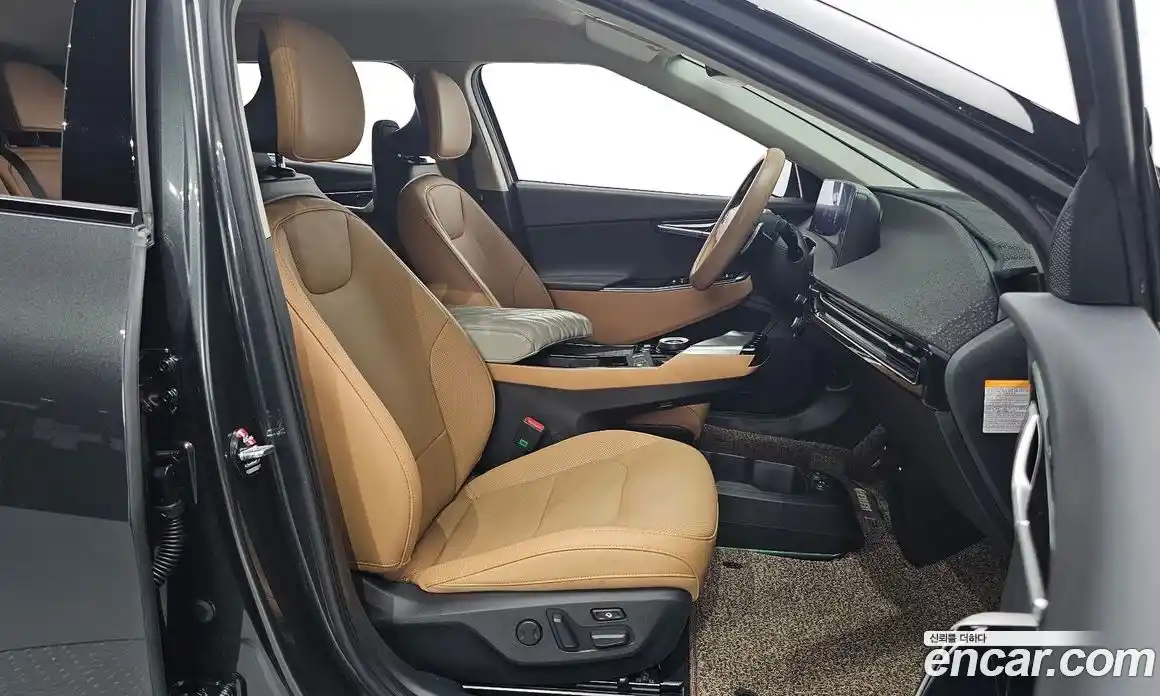Kia EV6 2024 0.1 автомат (гидро), фото 13